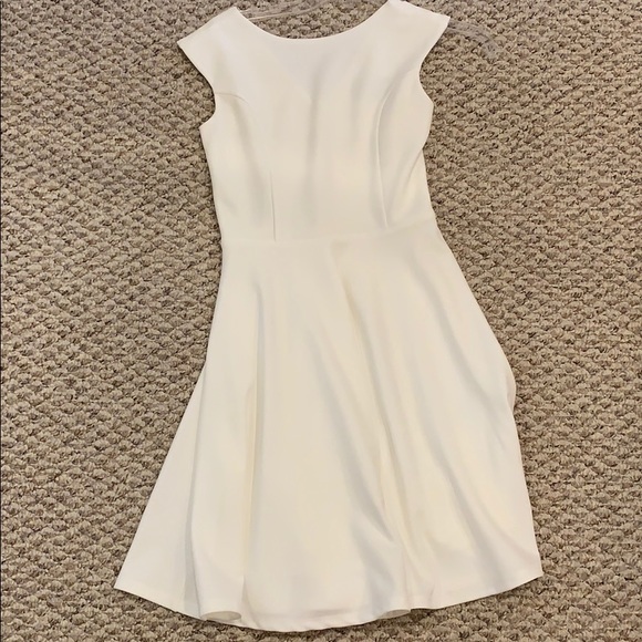 UDT Fashion Dress UDT Fashion Dress
